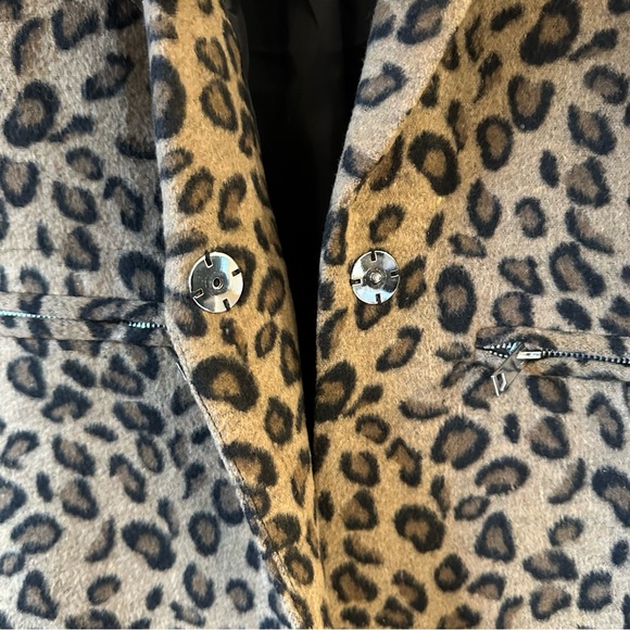 Kendall + Kylie | Leopard Print Coat Medium - Picture 6 of 8